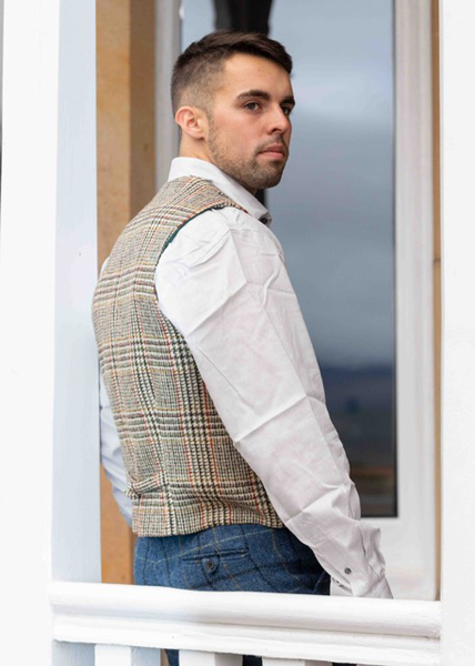 Duncan Waistcoat 4button 5pocket Cloth Back