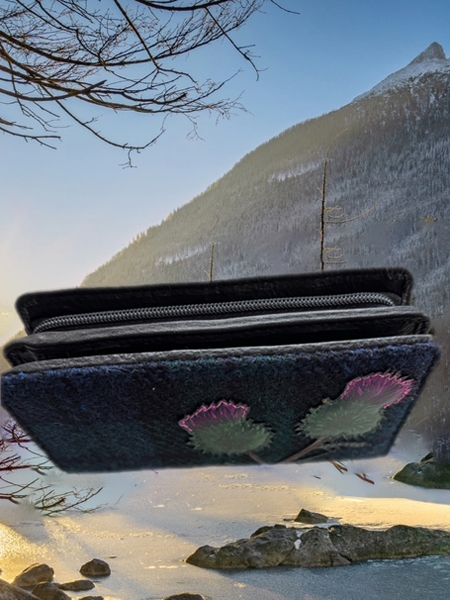 Highland Thistle Oxford Purse View