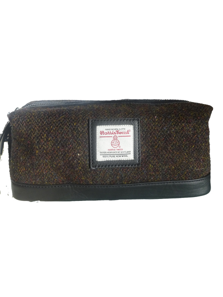 Authentic Harris Tweed Washbag Waterproof Brown Herringbone LB2102 COL 7 Authentic Harris Tweed Washbag Waterproof Brown Herringbone LB2102 COL 7